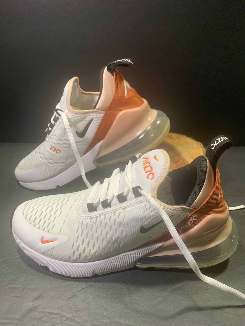 Nike Air Max 270 Women’s White Pink Sneakers Shoe Size- 8.5